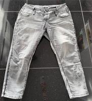 tredy Damen Hose hellgrau mit Steinchen Pailletten Gr. 48 Bayern - Treuchtlingen Vorschau