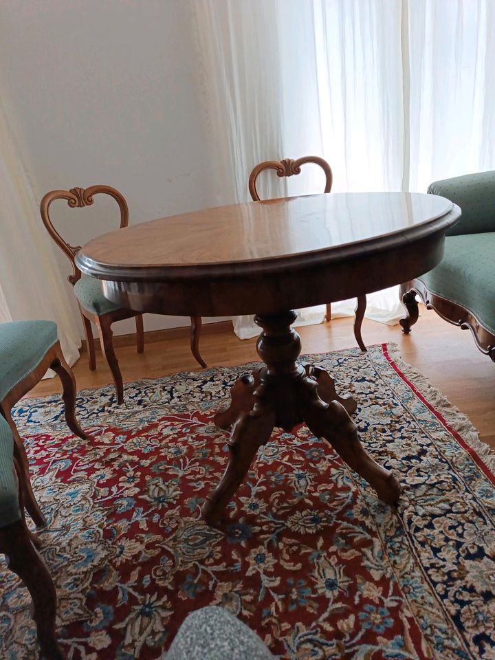 Biedermeier Wohnzimmer in Grabenstätt