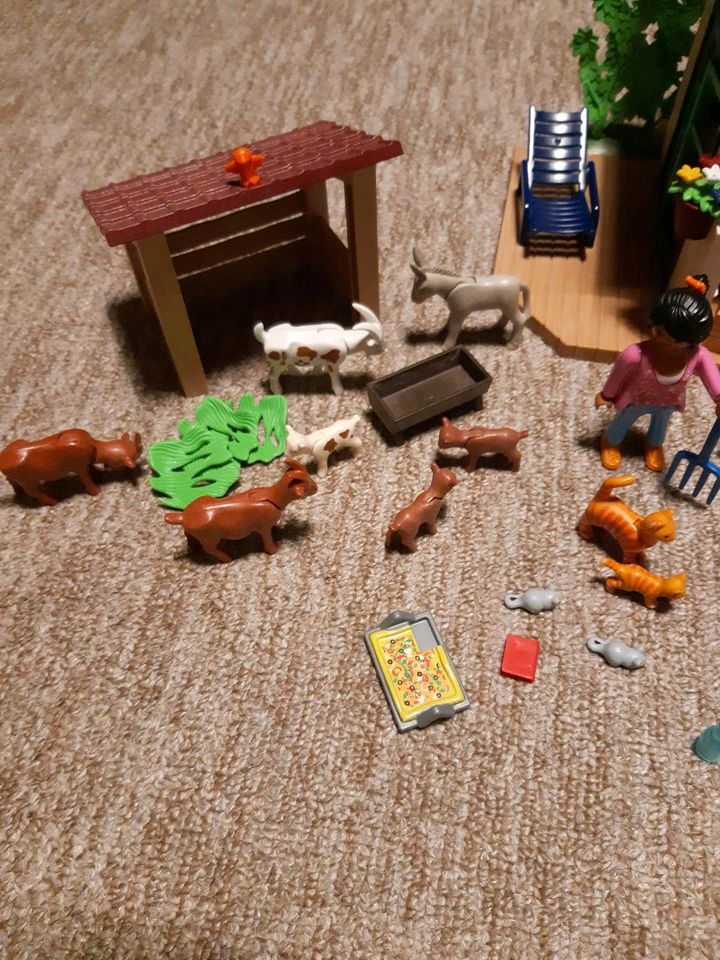 Playmobil Country Bauernhaus in Halfing