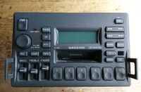 Volvo Autoradio Kassetten Spieler SC-802 vom V40 1998 Frankfurt am Main - Dornbusch Vorschau