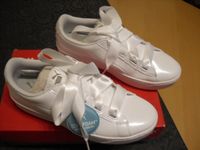 Puma Vikky Platform Ribbon P Damen Sneaker weiß gr 38 NEU Bremen - Vegesack Vorschau