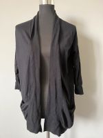 Schwarzer Cardigan / Strickjacke von Atmosphere, Gr. 34 Brandenburg - Panketal Vorschau