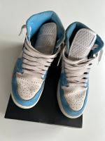 Nike Air Jordan 1 Mid weiß/blau Größe 43, US 9,5 Stuttgart - Sillenbuch Vorschau