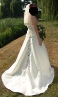 außergewöhnliches Hochzeitskleid, Brautkleid Gr. 38 mit Stola und Sachsen - Eilenburg Vorschau
