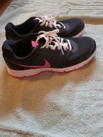 Damen Nike Schuhe  schwarz-pink Niedersachsen - Wietze Vorschau