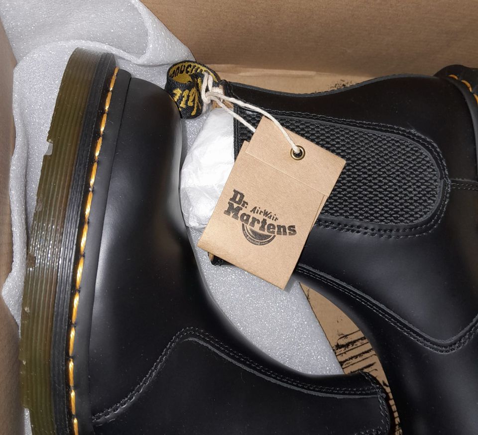 Dr. Martens Chelsea 2976 YS+Neu+OVP+Gr. 37+Gratis Versand! in Berlin