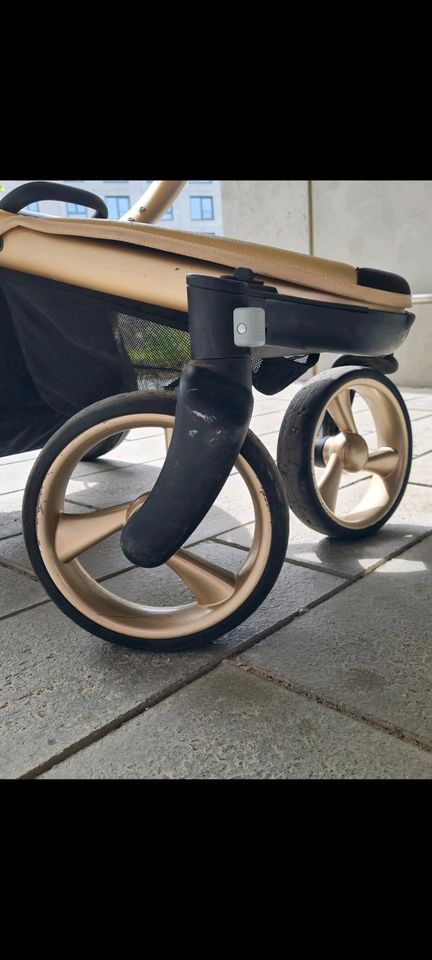 Mima Xari Kinderwagen | Gestell - Champagne | Sitz + Haube - Cham in München