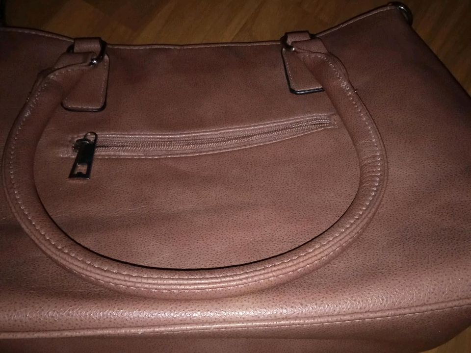 Tasche Handtasche Umhängetasche Groß in Iserlohn