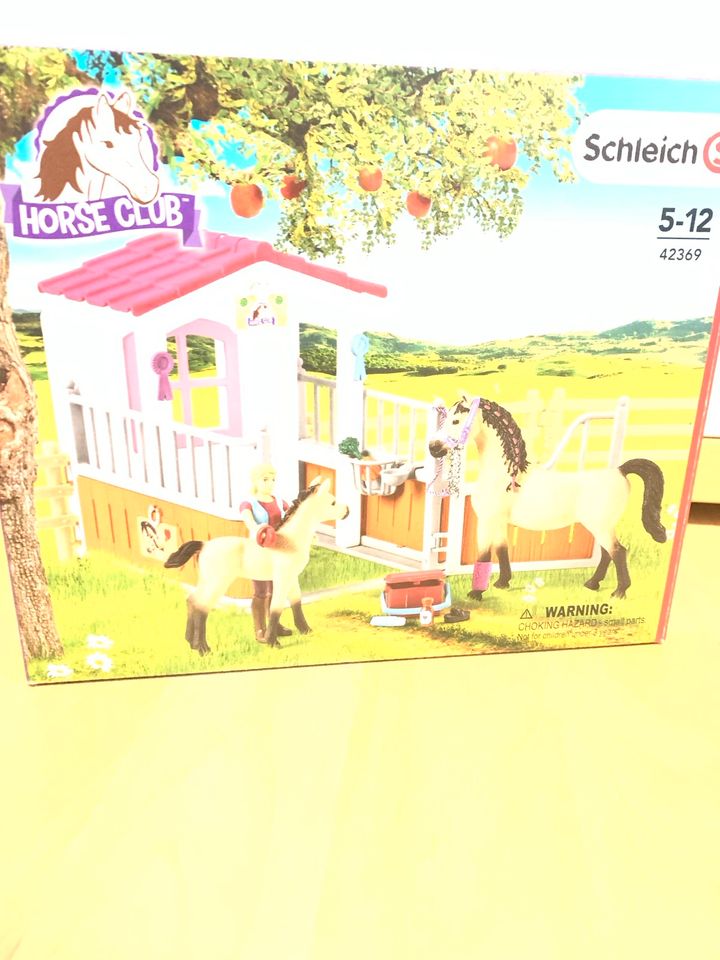 Schleich Pferdebox mit Arabern u Pflegerin 42369 wie NEU in Marl