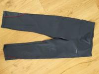 NEU ** ROXY ** Sporthose ~ M ~ blau ~ 3/4-lang Niedersachsen - Rastede Vorschau