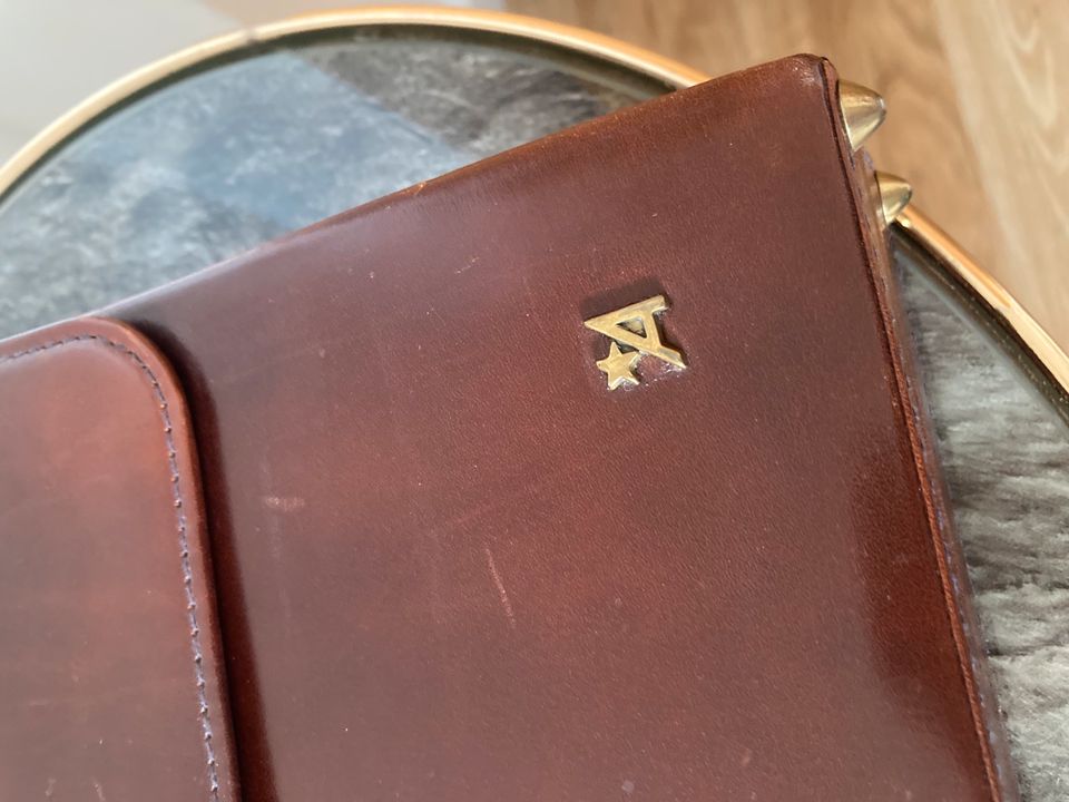 Vintage Aktenkoffer Assima Leder Versand inklusive in Lübeck
