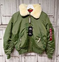 ALPHA  INJECTOR III FLIEGERJACKE green Größe L Brandenburg - Wilmersdorf bei Pritzwalk Vorschau