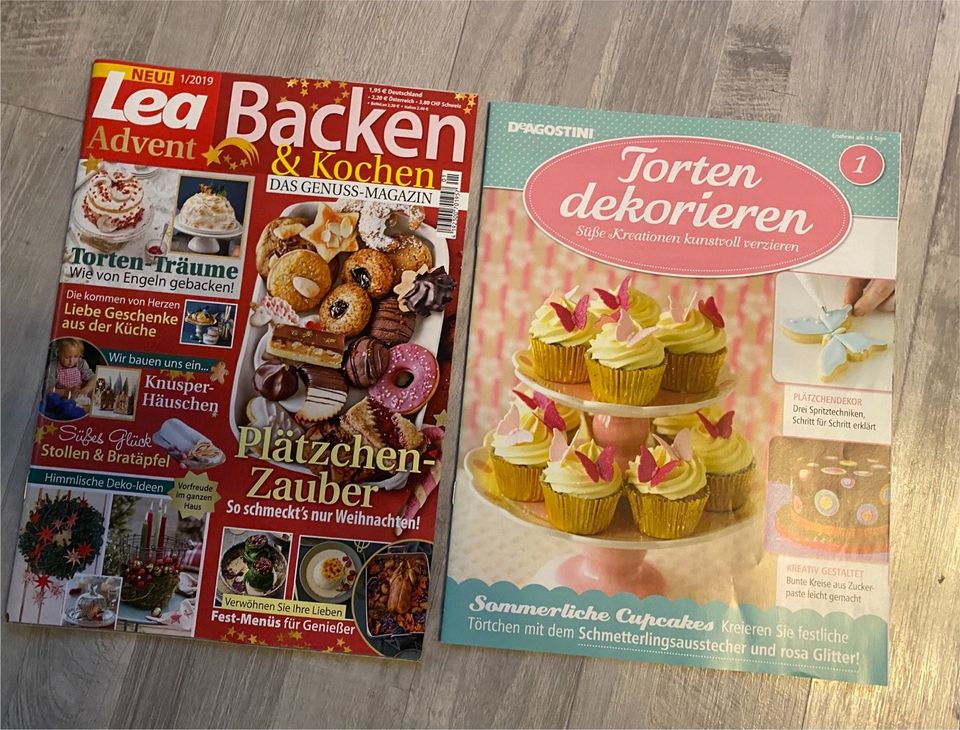 Lea Advent Zeitschrift und Torten dekorieren in Essen