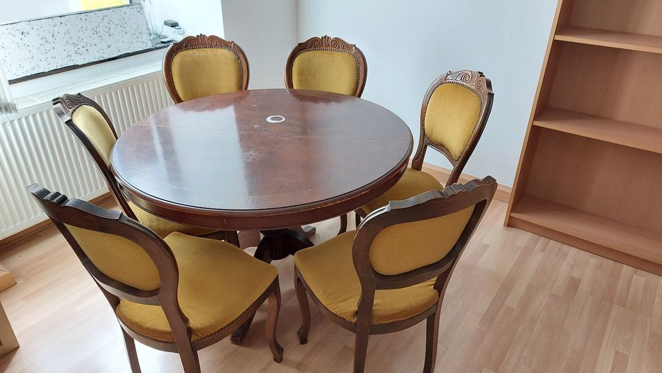 Tisch und Stühle Wiener Barock in Neuching