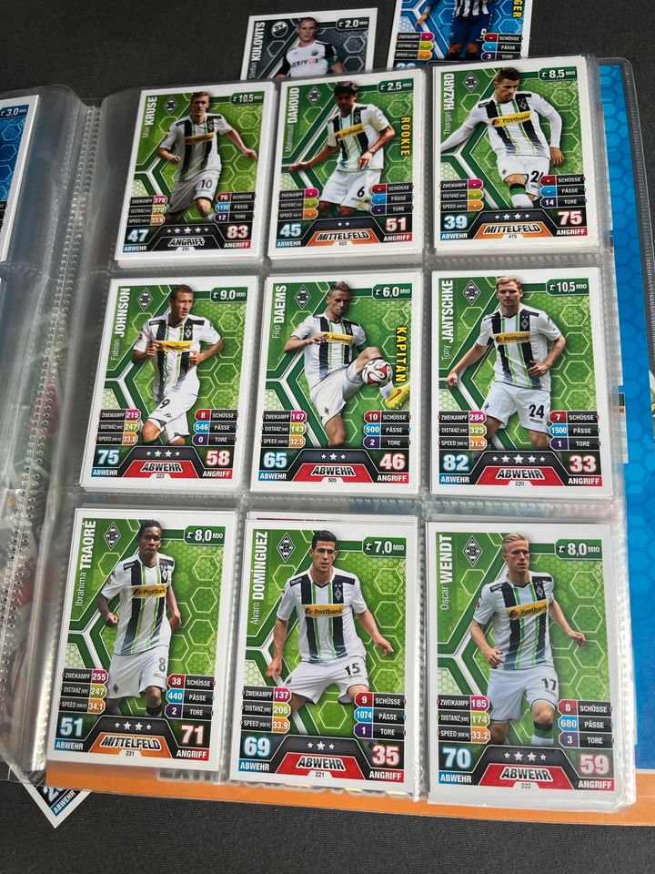 Fußballkarten Match Attax extra in Neuss