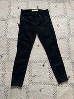 GAP Damen cropped Jeans Hose True Skinny Ankle W 25 R Gr. 36 S München - Trudering-Riem Vorschau