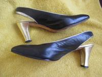 VINTAGE Leder Kitten High Heels Slingbacks Sling Pumps ESCADA Baden-Württemberg - Bammental Vorschau
