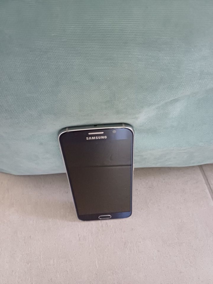 Samsung Galaxy S6 64GB black sapphire in Neusäß