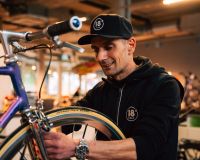 Zweiradmechatroniker (m/w/d) E-Bike Center München - Pasing-Obermenzing Vorschau