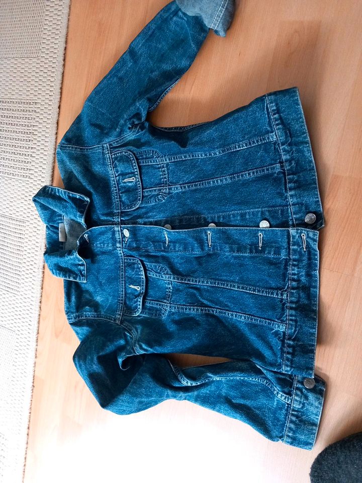 Jeans Jacke38 Pimkie blau 2 Brust Taschen in Mülheim (Ruhr)