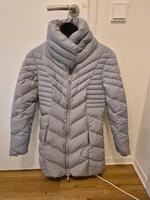 Guess Daunenmantel Damen grau *Neu Größe S Berlin - Treptow Vorschau
