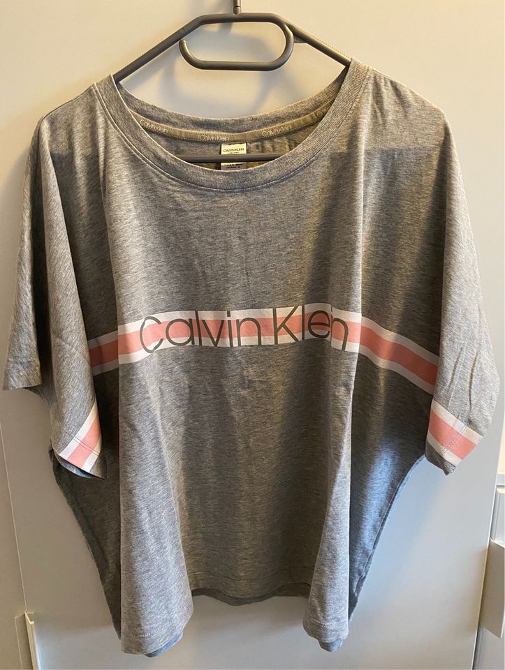 Calvin Klein T-Shirt in Stadland