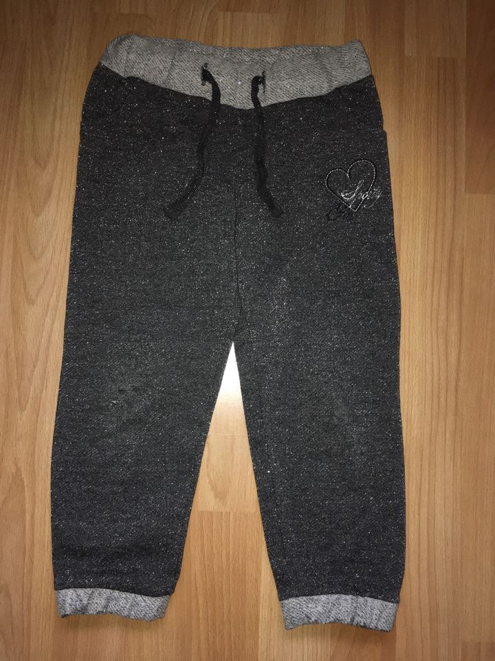 Mädchen Leggings / Jogginghose 98/104 - Alle für 4€ in Krefeld