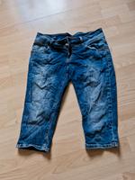 Schöne kurze Jeans von LTB Iin der Größe 29 slim Top Zustand Bayern - Kösching Vorschau