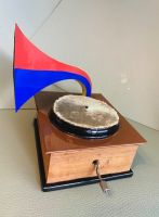 Spieluhr im Form von Grammophon (Schallplattenrecorder) vintage Niedersachsen - Osnabrück Vorschau