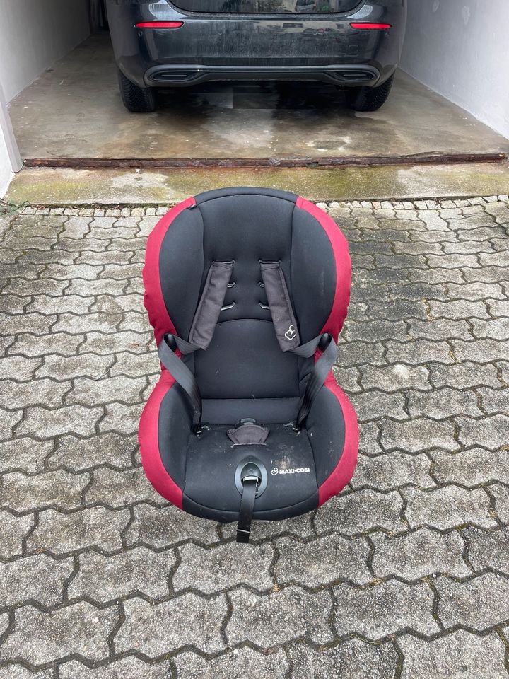 Kindersitz Auto Maxi Cosi Priori SPSw in Sindelfingen