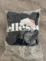 Ellesse Hoody neu Größe S dunkelblau Leipzig - Möckern Vorschau