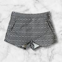 Amisu Hosenrock Shorts mit Retro-Muster Gr. 36 Thüringen - Erfurt Vorschau