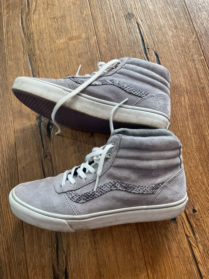 Vans, grau/silber, Gr. 37,5 / 38 hohe Sneakers in Viersen