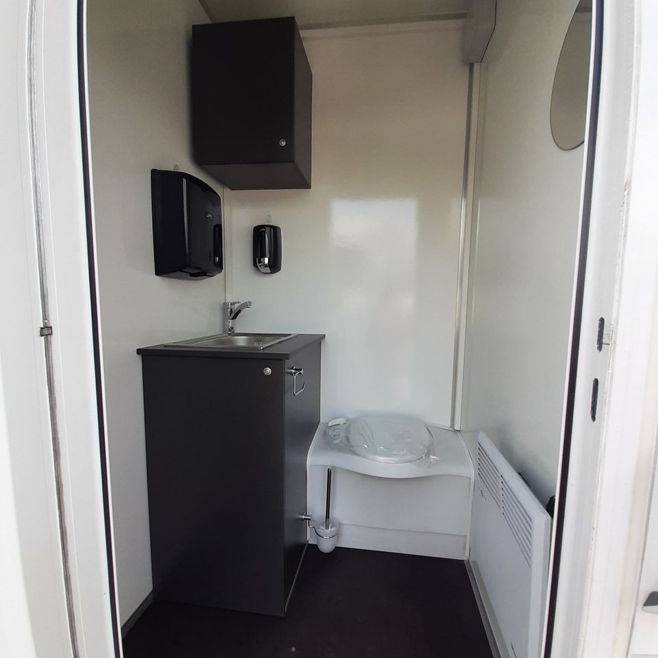 2. Wahl Bürowagen Bauwagen Toilette Blyss 600x230x230cm 2700kg in Dorsten