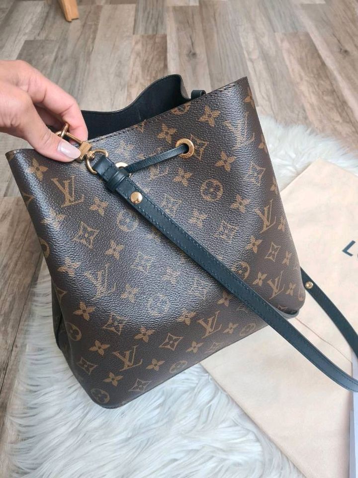 Louis Vuitton neonoe mm mit Rechnung 11/19 tasche neo noe in Roth