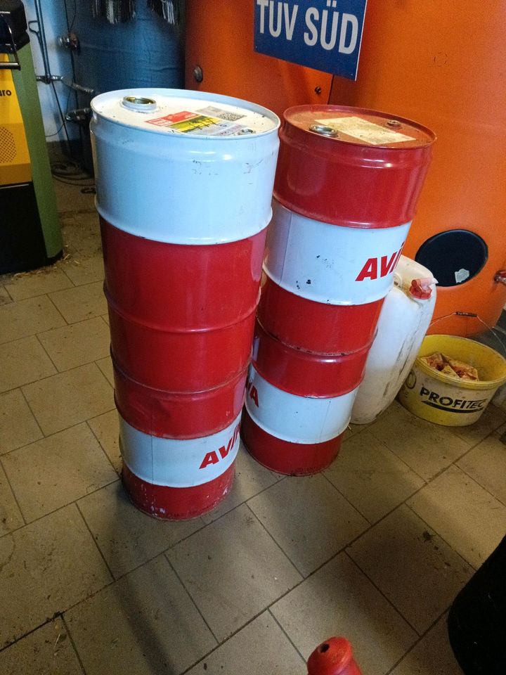 6x 60 liter ölfass neu grill feuertonne metall kiste fass in Schönthal