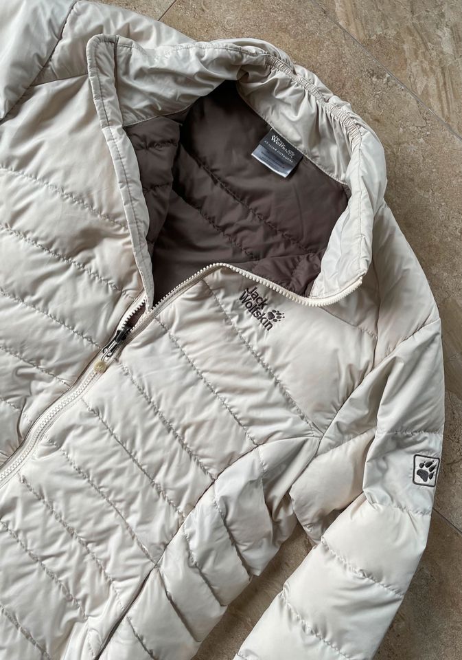 Damen SteppJacke High Quality Down 700 JACK WOLFSKIN creme Gr XL in Ascheberg