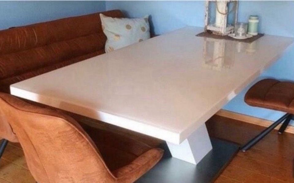 Wohnzimmer Tisch Esstisch mit Acrylglasplatte Design Dekor Glasu in Mainz