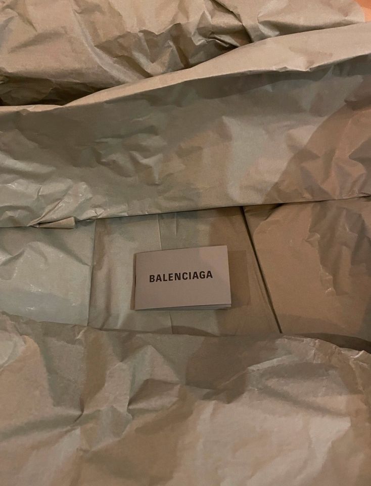 WIE NEU Balenciaga Phantom 43 in Berlin