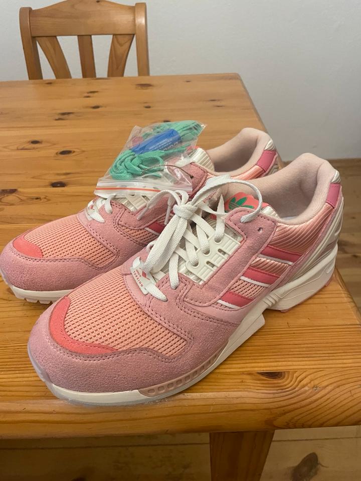 Adidas ZX 8000 44 2/3 strawberry Latte in Brandenburg