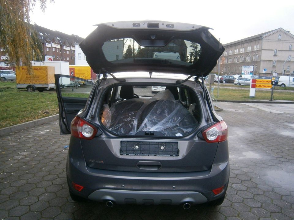 Ford Kuga Titanium4x4 TÜV NEU A-H-K PDC S-HEFT P-DACH in Demmin