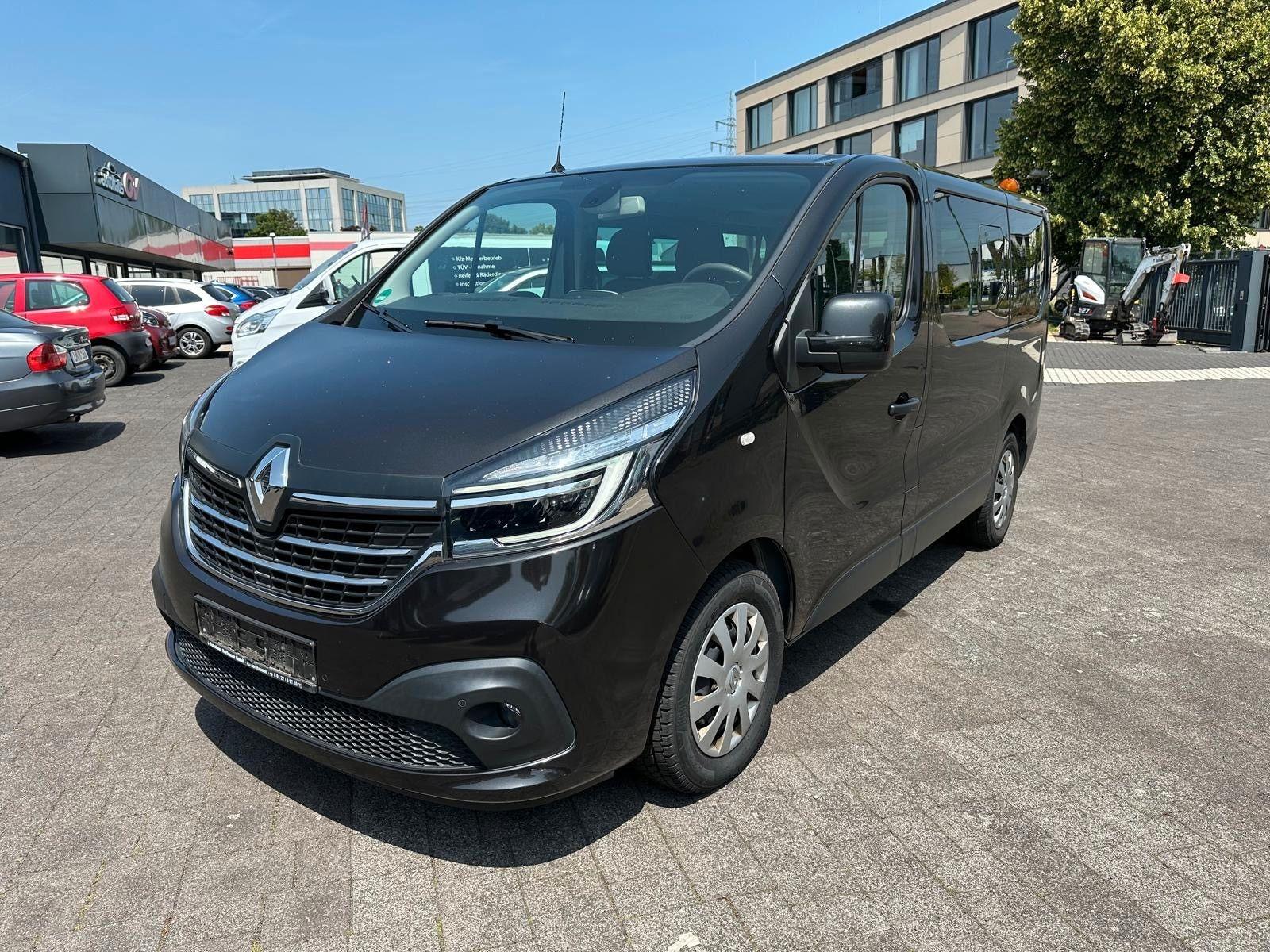 Abbildung des Autos Renault Trafic Combi L1H…