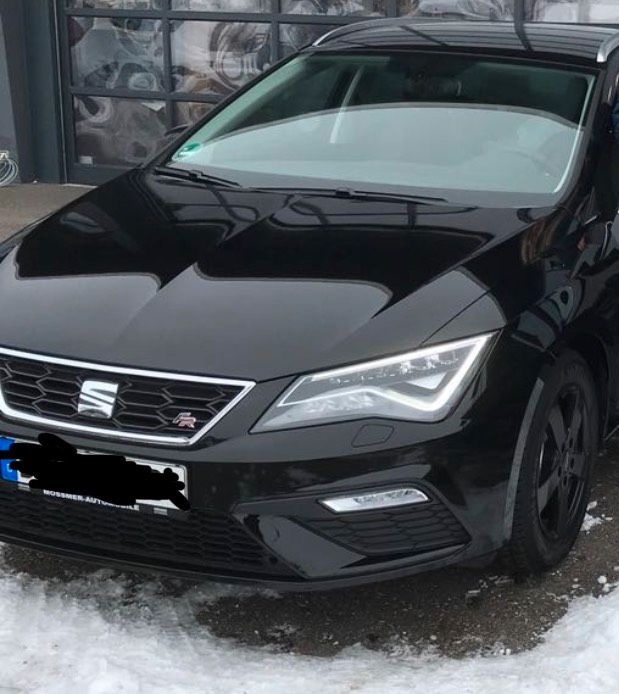 SEAT Leon Kombi FR/125PS PDC,Navi,SHZ,DR,Rückfahrkamera in Ertingen