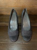 Jenny Damen Pumps schwarz Catania, Weite H, Gr.41 Hessen - Riedstadt Vorschau