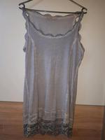 tredy Top mit Spitze  Gr.42 Jeansblau Nordrhein-Westfalen - Iserlohn Vorschau