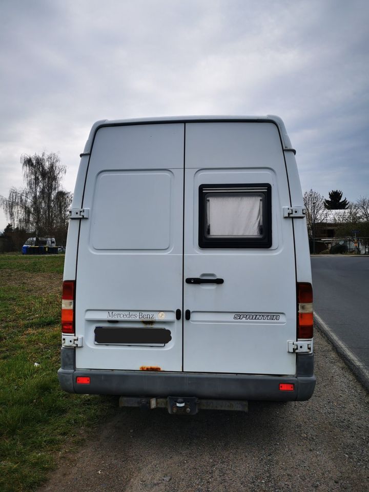 Mercedes Sprinter 212D Wohnmobil gebraucht Caravan Camper in Dresden