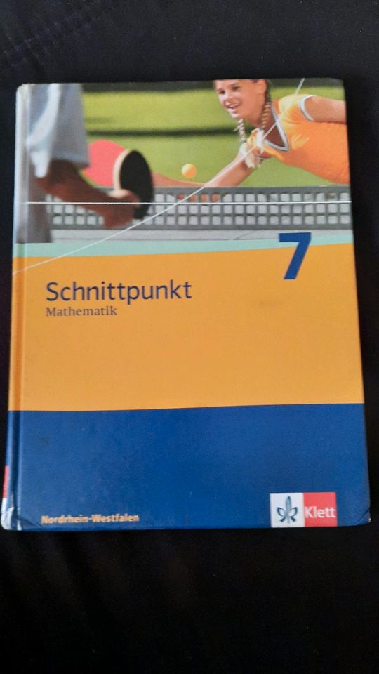 Mathematikbuch "Schnittpunkt 7" in Gummersbach