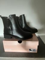 Neue Chelsea Stiefeletten schwarz Gr. 39 Osterholz - Tenever Vorschau