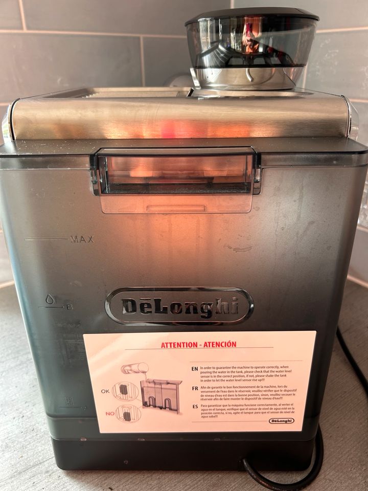 De Longhi La Specialista Arte EC9155.MB Kaffeemaschine inkl. 800g in Bamberg