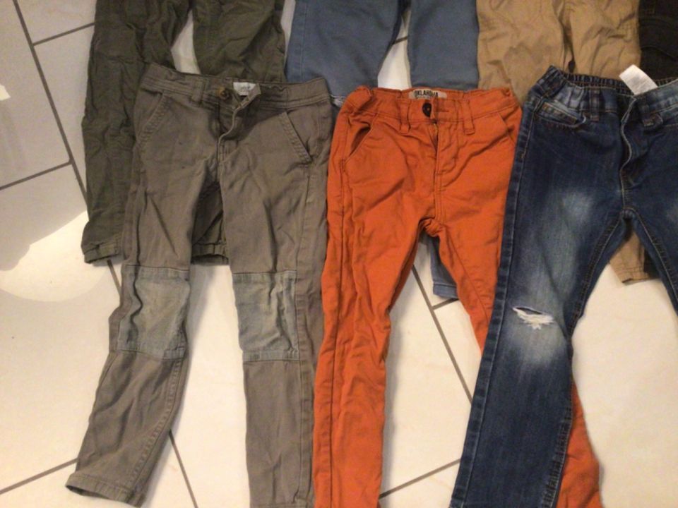 Hosen gr 116 Jeans, gefütterte Hosen , Cordhose in Rösrath